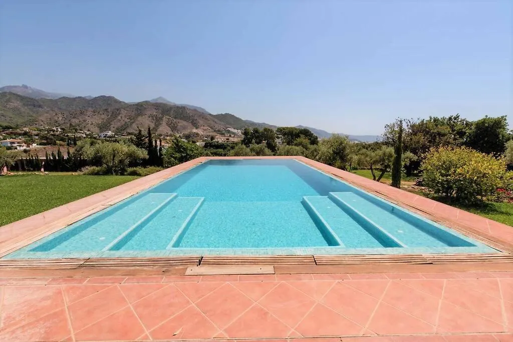 R9972 Villa San Jose Nerja